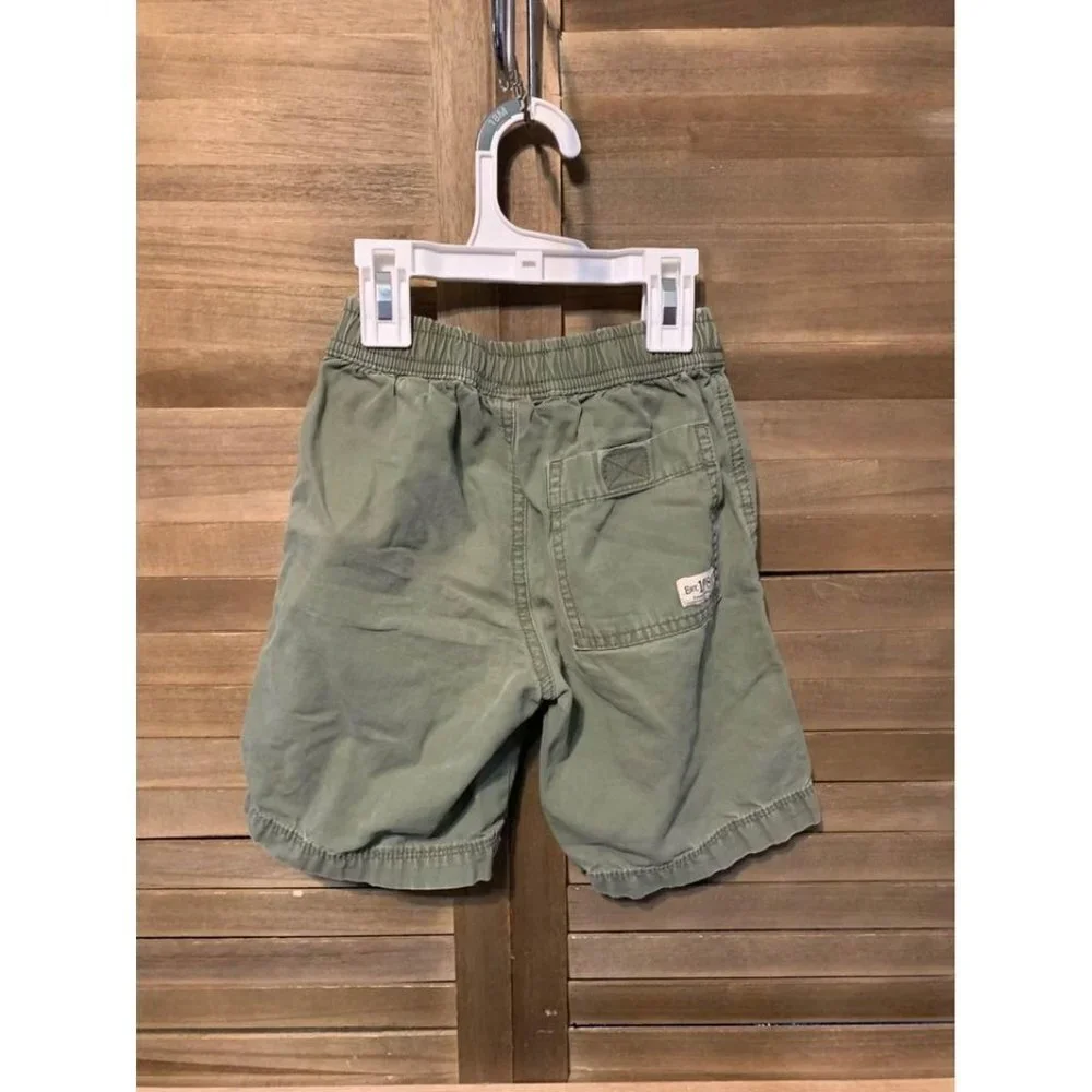 Children’s Place Green Shorts Boys Size 5